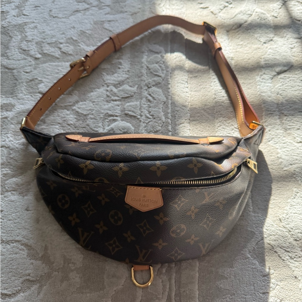 COPY - Louis Vuitton bum bag